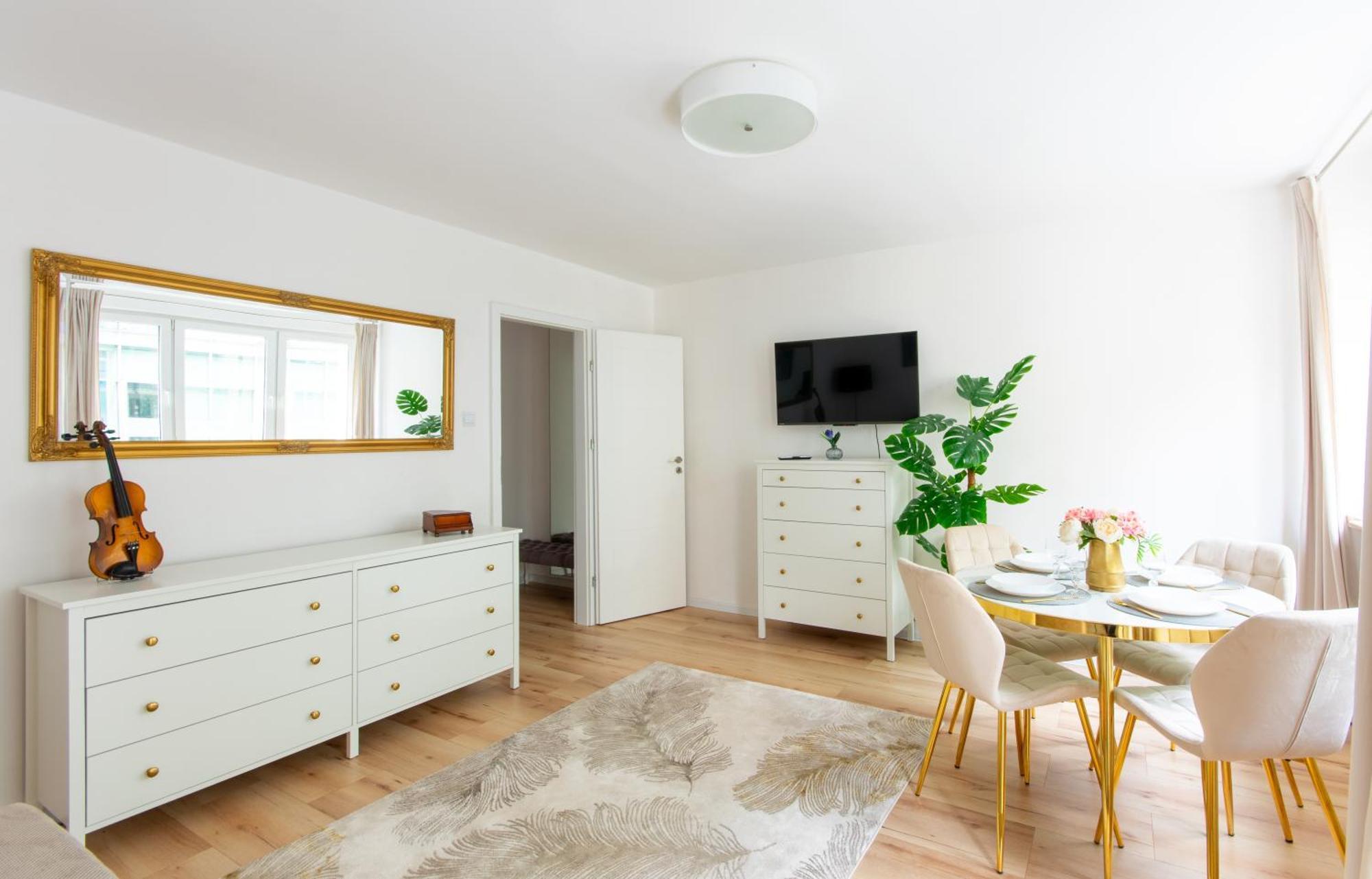 Feelharmony Jasna Apartment - Metro Swietokrzyska 바르샤바 외부 사진
